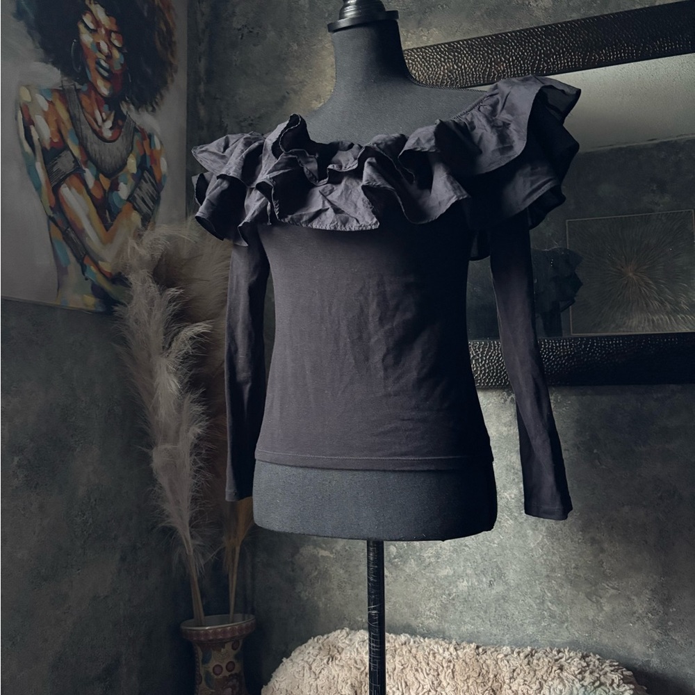 H&M Black Ruffled Off-Shoulder Long Sleeve Top Sz Small EUC